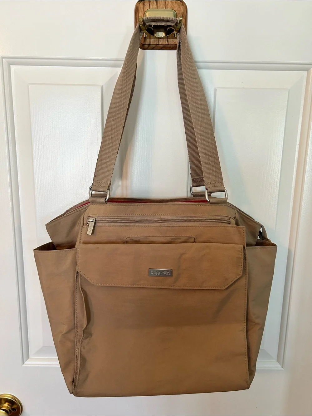 BAGGALLINI Tan Tote Bag with Multiple Pockets
